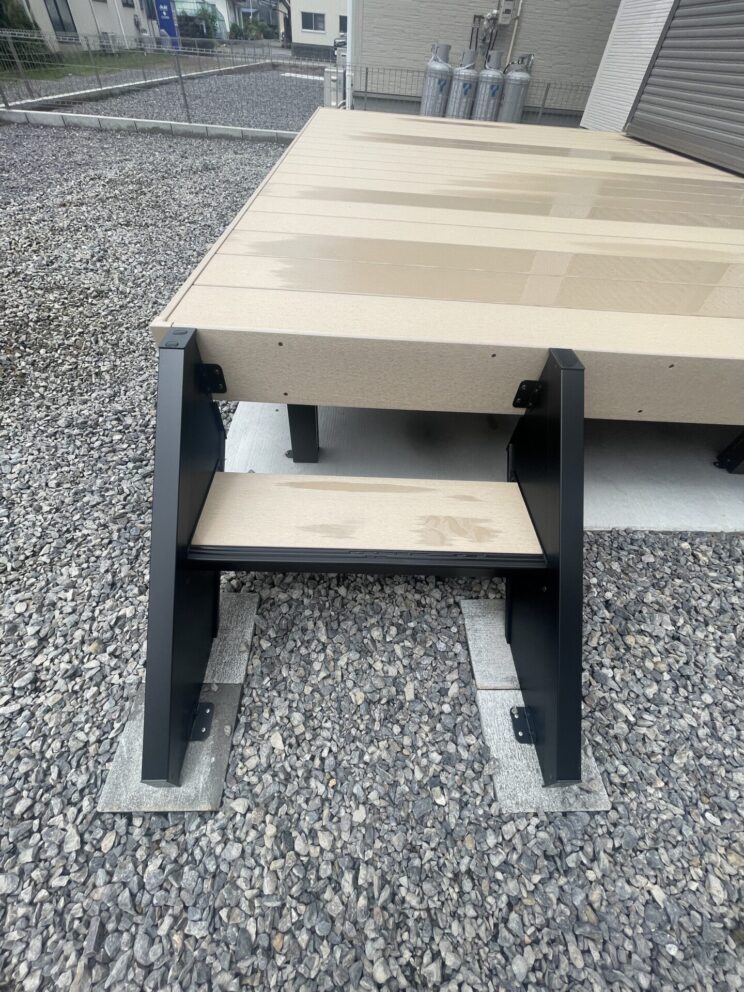 亀山市　ウッドデッキ工事 + 下地コンクリート [After] - 3