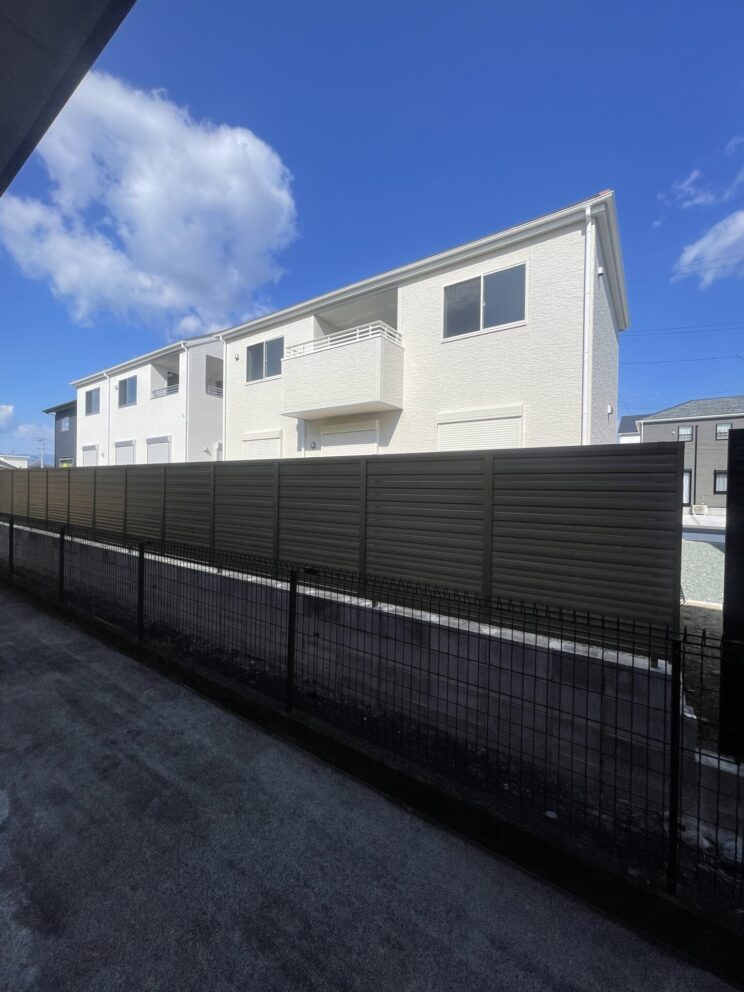 亀山市　目隠しフェンス工事 [After] - 3