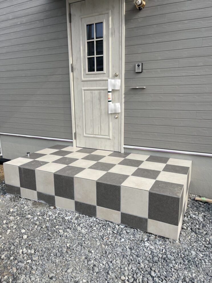 鈴鹿市　タイル工事 [After] - 1